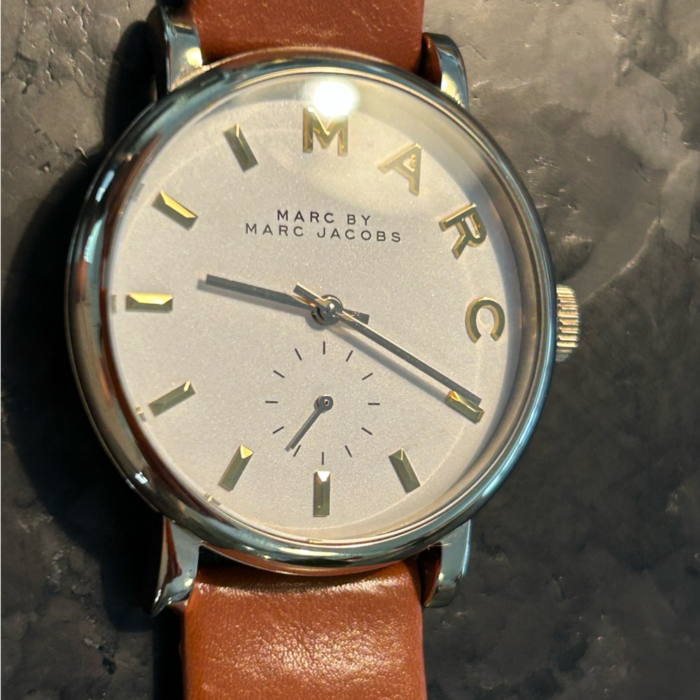 Marc By Marc Jacobs Dial Tan Leather Band Quartz Ladies Watch